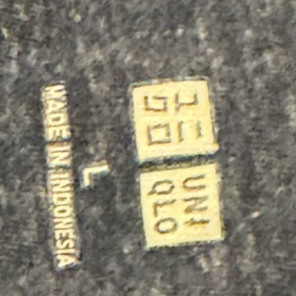 UNIQLO Men's Large 2 striped sweater warm - Picture 3 of 8